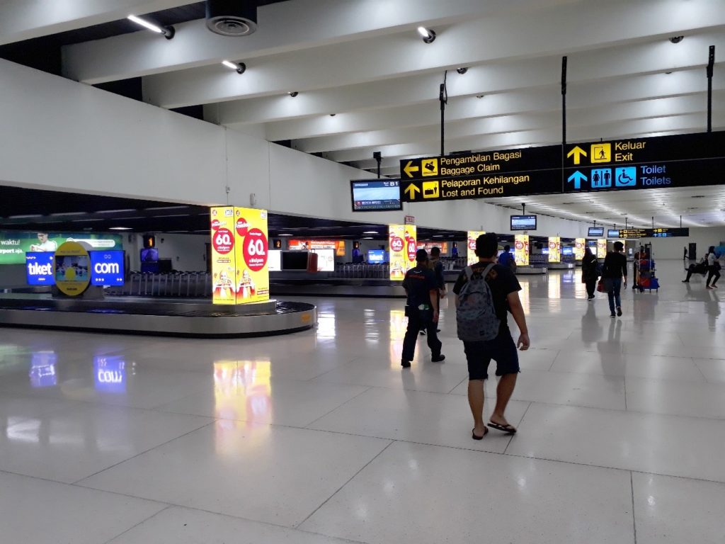 Iklan Bandara Indosat Bersama The Perfect Media di Bandara Internasional Soekarno-Hatta