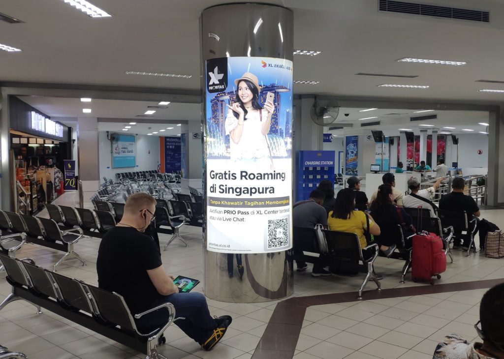 Kampanye Endorsement Selebriti Maudy Ayunda, XL Prioritas, Ruang Tunggu Keberangkatan, Batam Internasional Ferry Terminal