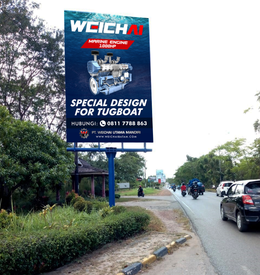 Billboard Promosi Weichai di Simpang Basecamp, Batu Aji, Batam