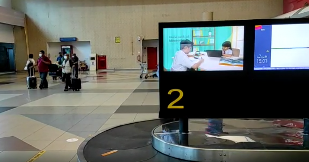 LCD Display untuk Video Kominfo di Bandara Internasional Sultan Mahmud Badaruddin II Palembang