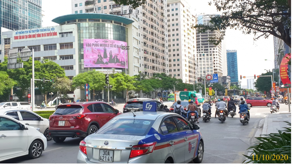 LCD Screen Display Promosi Mobile Game PUBG X Blackpink di Vietnam oleh The Perfect Media